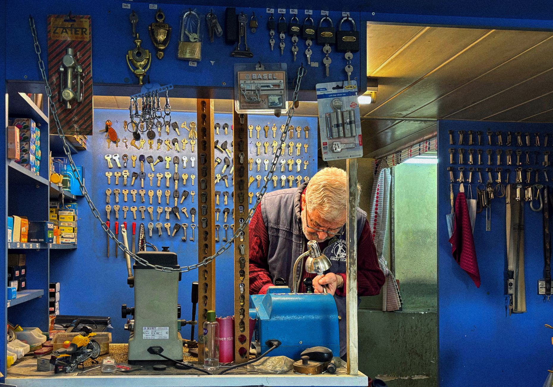 Serrurier équipe à Arles